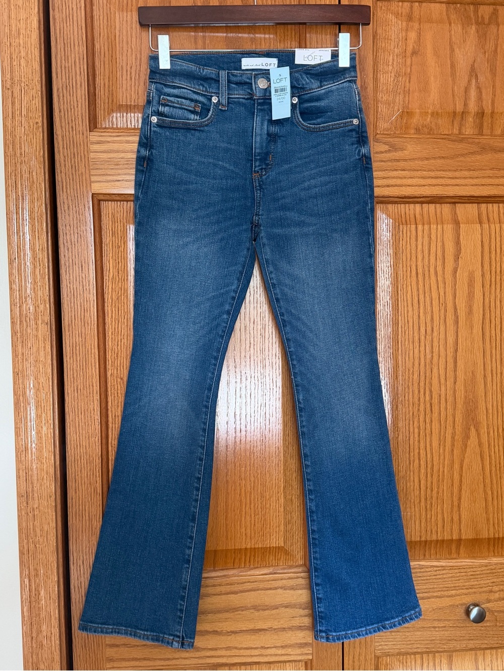 NWT Loft Mid Rise The Boot Denim Jeans 24 Petite 00